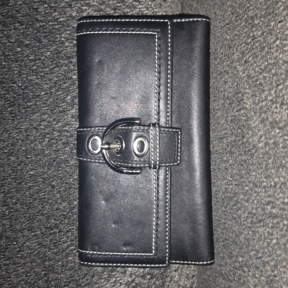 Vintage Coach Soho Leather Wallet